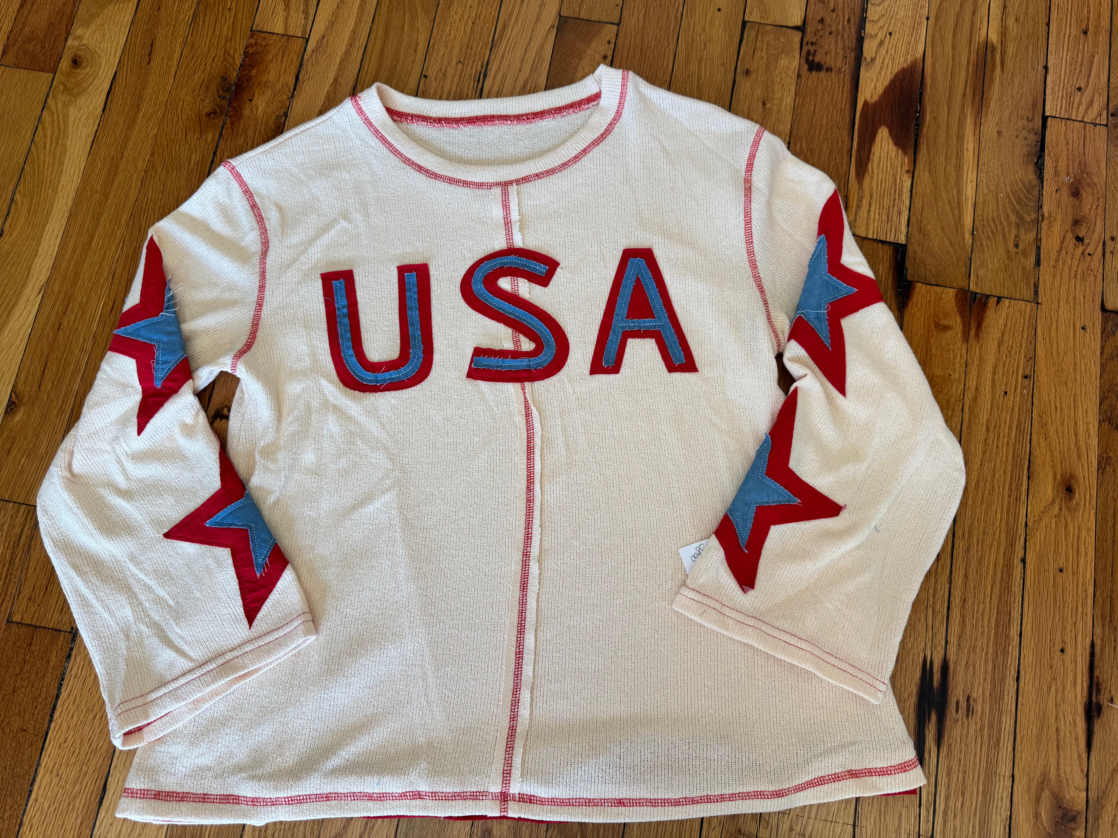 USA star sleeve sweater